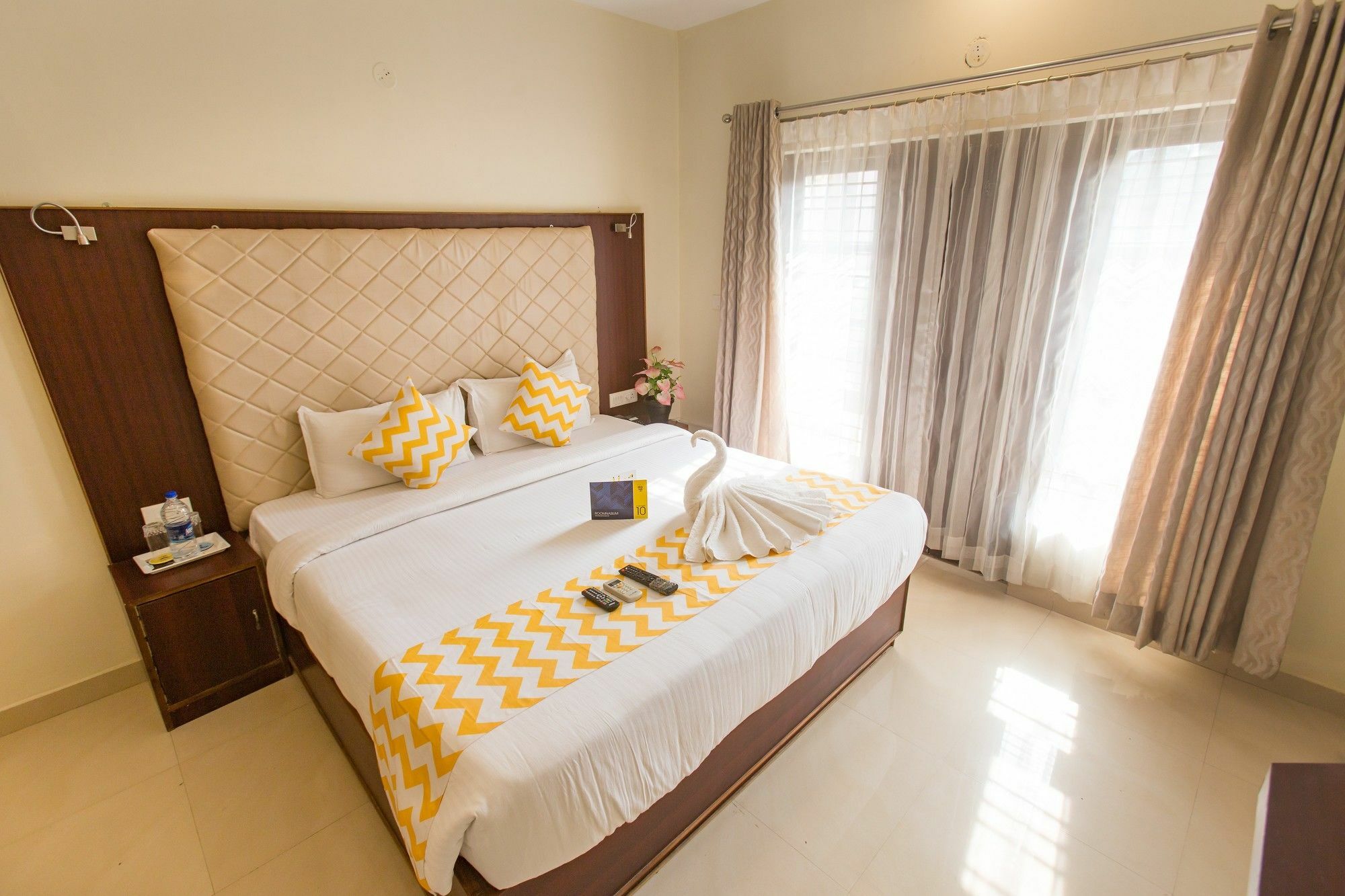 Fabhotel Millenium Stay Indiranagar Bengaluru Zewnętrze zdjęcie
